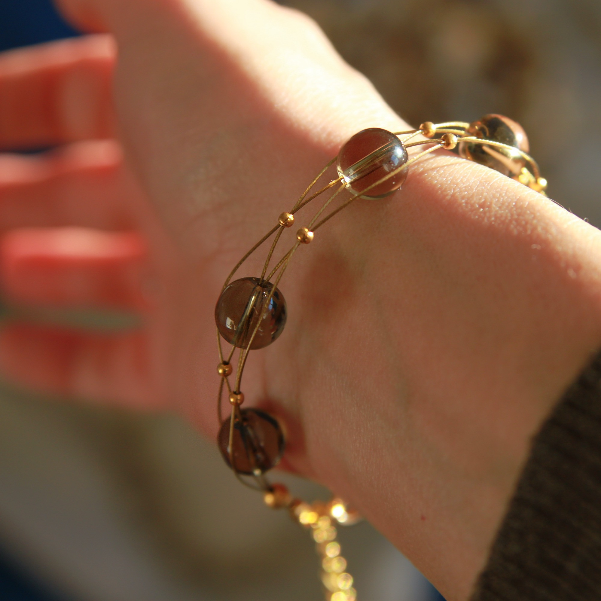 Armband mit Perlen aus Rauchquarz