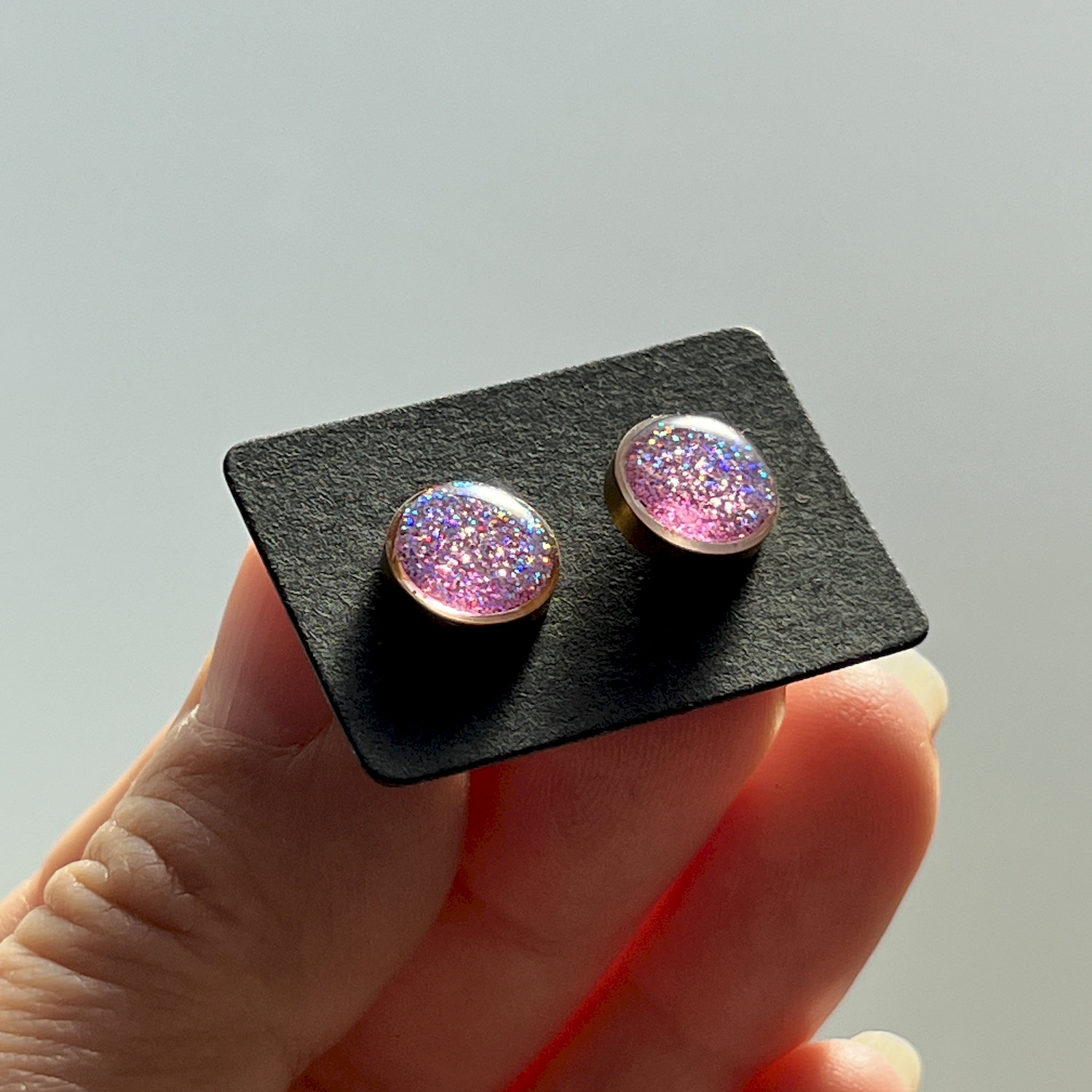 Ohrstecker, rund, pink, Edelstahl, mittel, ohne Rand