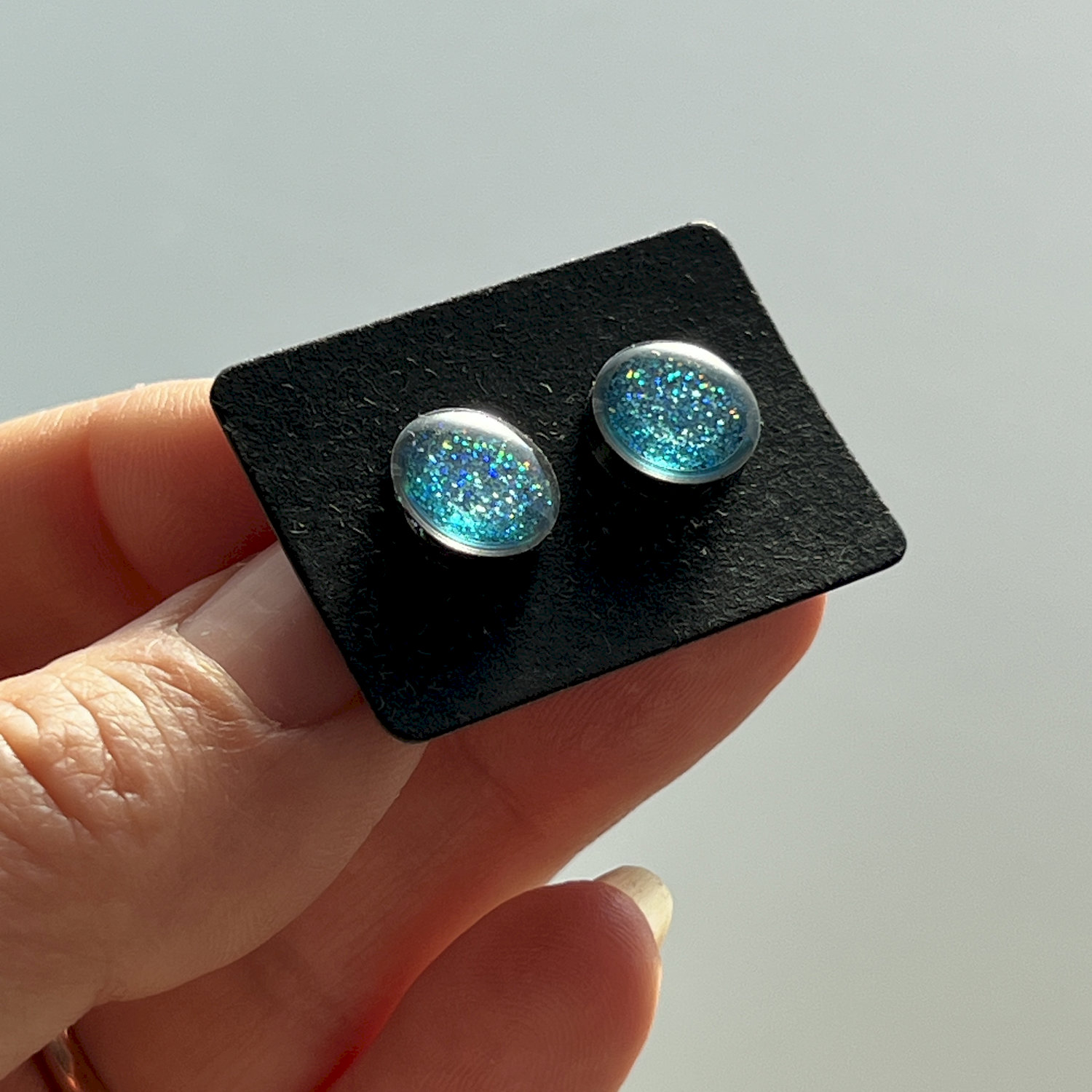 Ohrstecker, rund, blau, Edelstahl, mittel, ohne Rand