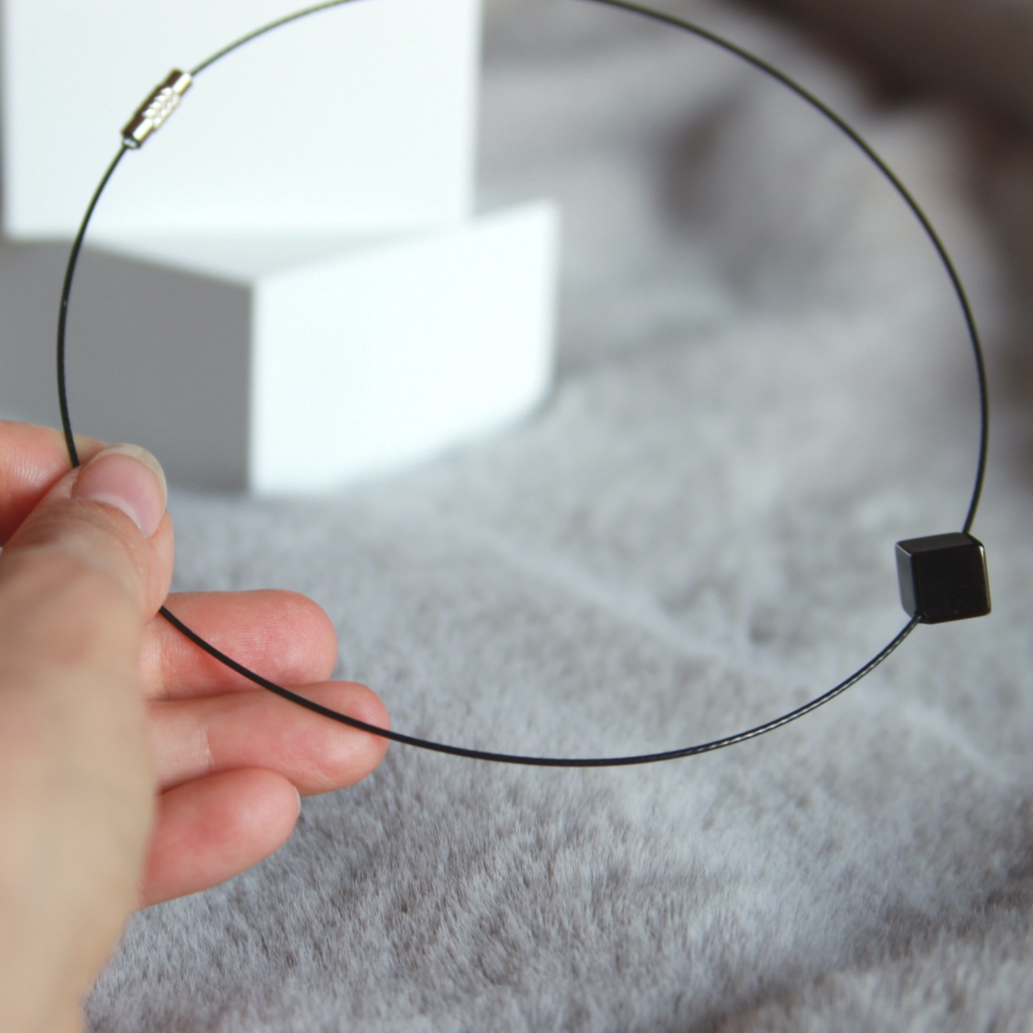 Halskette mit kubischem Onyx