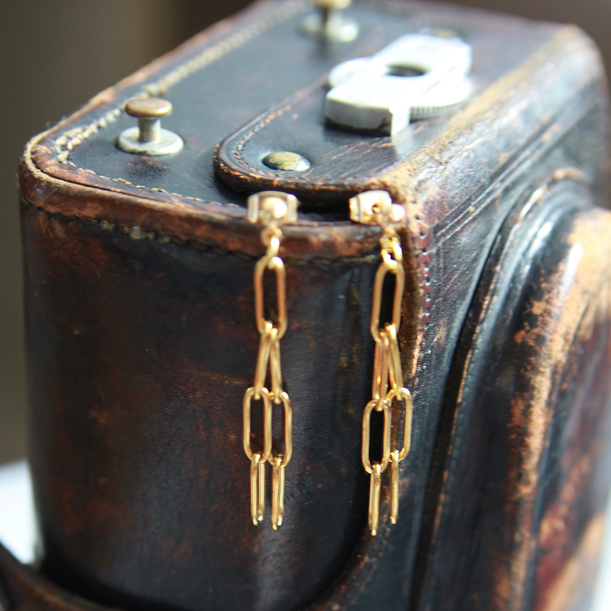 Ohrstecker, Anhänger goldfarbene Kettenglieder