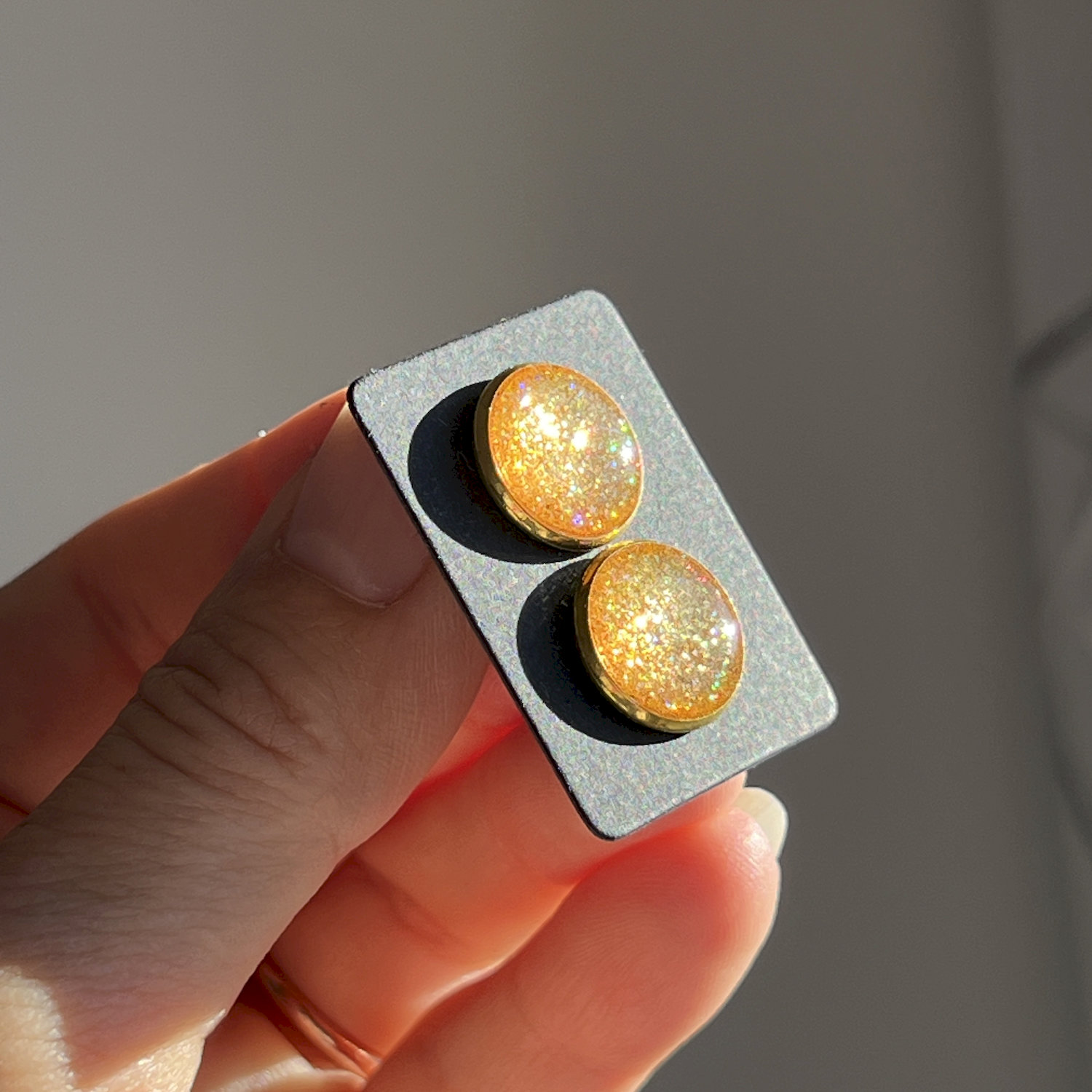 Ohrstecker, rund, gelb, Edelstahl, mittel, ohne Rand