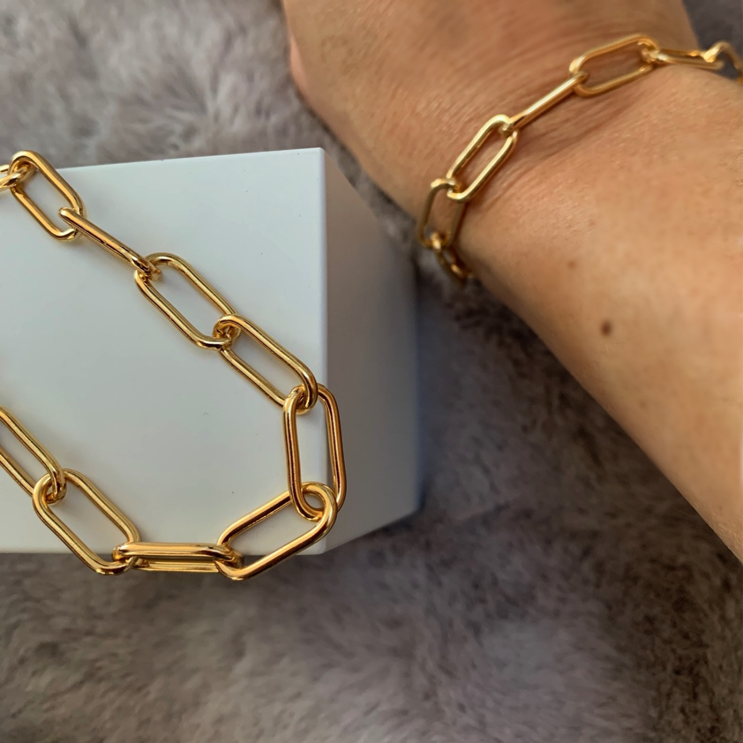 Armband Metall, goldfarben aus großen Kettengliedern