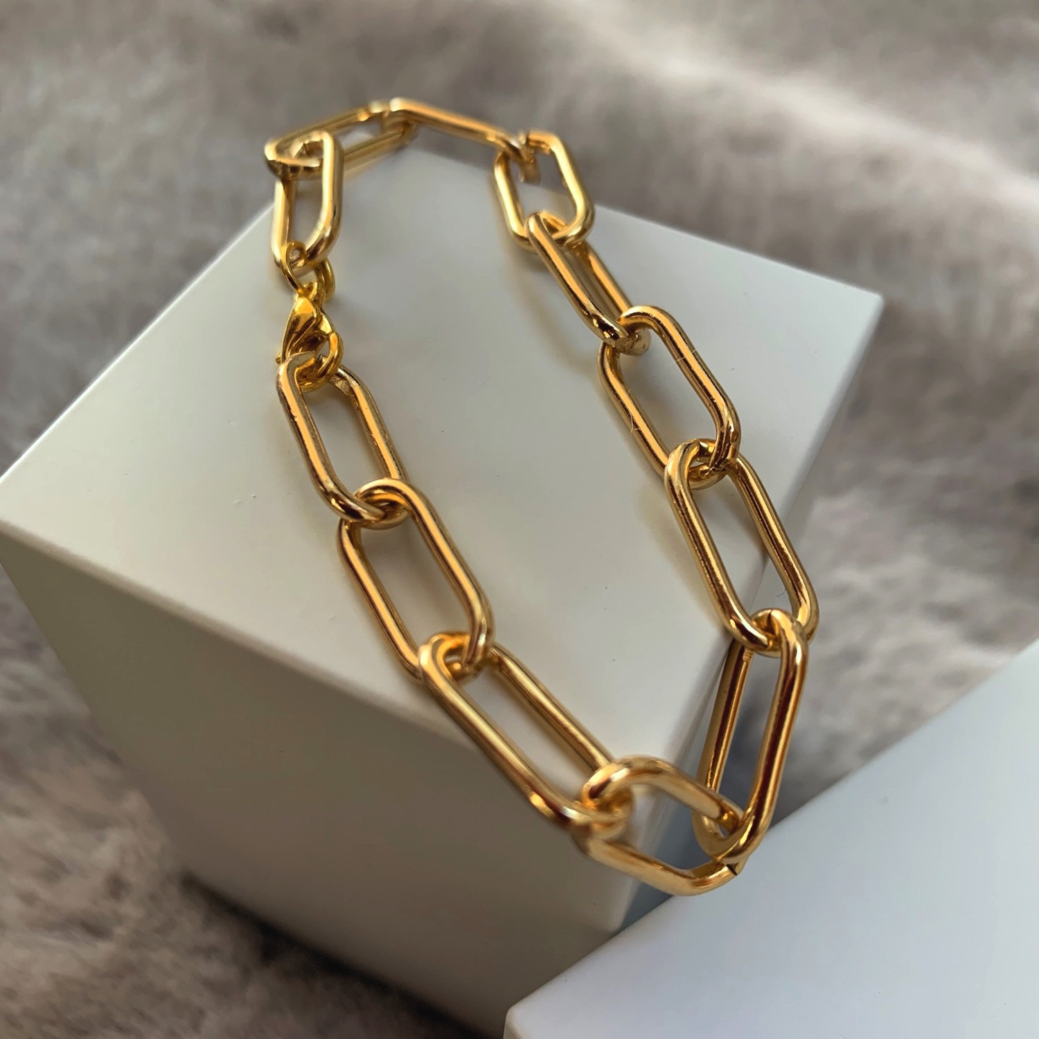 Armband Metall, goldfarben aus großen Kettengliedern